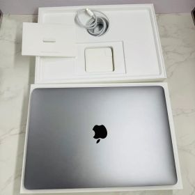 MacBook Pro 13インチ 2017 3.1GHz Core i5