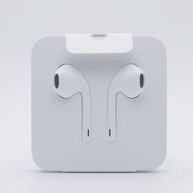 ＜即決＞Apple 純正品 EarPods Lightning + 3.5mm イヤホンジャック 変換アダプター ライトニング イヤホン［ゆうパケット発送対応］
