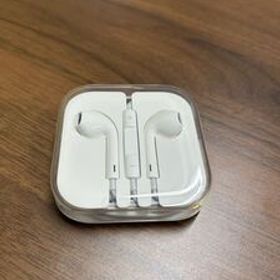 Apple 純正 イヤホン 有線イヤホン Apple iPhone EarPods アップル