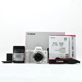 ショット数1000回以下 美品 CANON EOS KISS M2 レンズキット