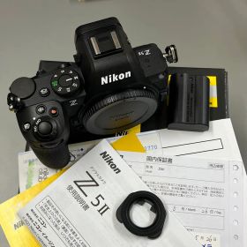 【美品】Nikon Z5II ミラーレス一眼カメラ ボディ