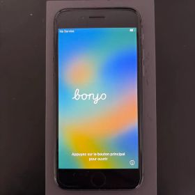 iPhone 8のメイン画像