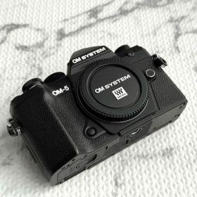 【中古】【美品】OM SYSTEM / オリンパス OM-5ボディのみ