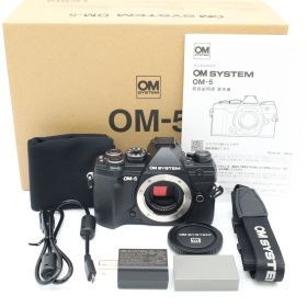 ショット数15311回、元箱付き。★新品級★ OLYMPUS OM SYSTEM OM-5 ボディ ブラック
