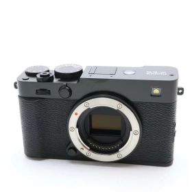 【中古】 《新同品》 FUJIFILM X-E5 ボディ ブラック【ストラップ取付部部品交換/各部点検済】 [ デジタルカメラ ]