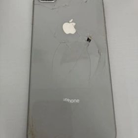 Apple iPhone 8 plusシルバー 本体