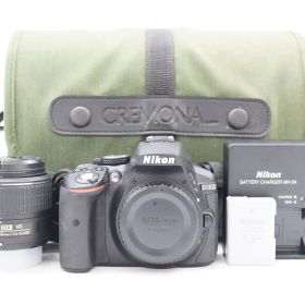 Y47940)Nikon Ｄ5300 デジタル一眼 １８－５５㎜ レンズキット