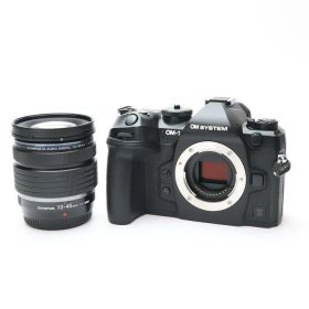 【中古】 《美品》 OM SYSTEM OM-1 Mark II 12-45mm F4.0 PRO レンズキット [ デジタルカメラ ]