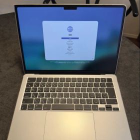 MacBook Air 2025モデル M4 13インチ シルバー