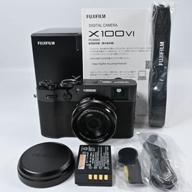 ★ほぼ新品★FUJIFILM X100VI ブラック ショット数 82回 (コンパクトデジタルカメラ)