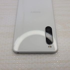 Xperia 10 II ◆ 4GB/64GB / au SOV43 ホワイト