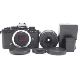 ショット数3728枚！■ほぼ新品■ Nikon ミラーレス一眼 Z fc ブラック 16-50 VR レンズキット ♯88010