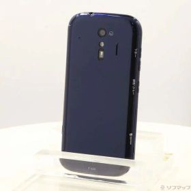 【中古】FUJITSU(富士通） らくらくスマートフォン 32GB ネイビー F-42A docomoロック解除SIMフリー 【269-ud】