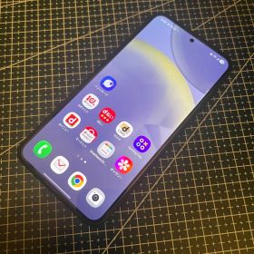 かなり綺麗 Samsung Galaxy s24 docomo パープル au版