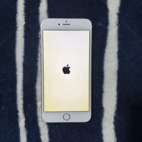 Apple iPhone 6Plusゴールド 本体