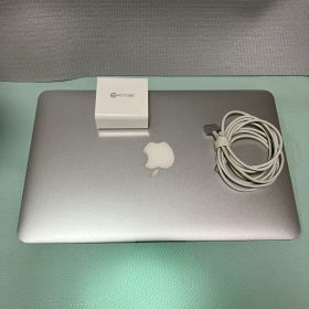 MacBook Air 11インチmid2013 充電器付き