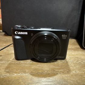 ほぼ新品 キヤノン Canon PowerShot SX740 HS ブラック