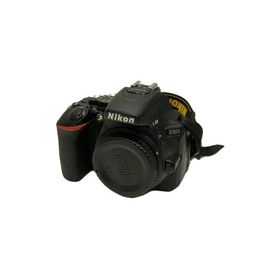 Nikon◆デジタル一眼カメラ D5600 ダブルズームキット