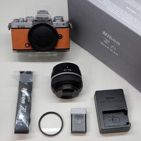 Nikon Z fc 28mm f/2.8 Special Edition キット 2088万画素 ブラウン