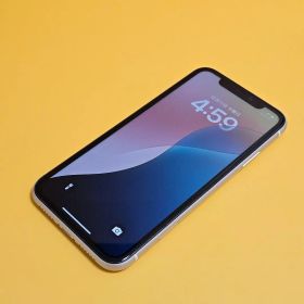 美品! iPhone 11 64GB｜24時間以内発送!#235