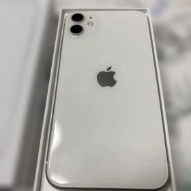 Apple iPhone11 ホワイト 本体