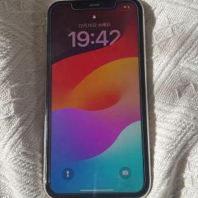 Apple iPhone 11 ホワイト 本体128gb