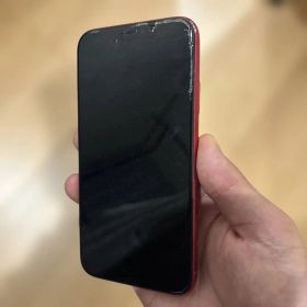 【値下げ可】画面割れ iPhone11 64GB レッド