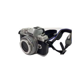 OM SYSTEM(OLYMPUS)◆デジタル一眼カメラ OM-D E-M10 Mark III EZダブルズームキット [シルバー]//