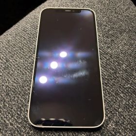 Apple iPhone 12 ホワイト 本体