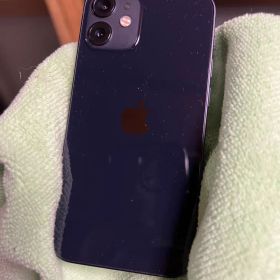 Apple iPhone 12 ブラック 64GB