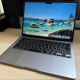 M2 Macbook Air 13インチ256GB