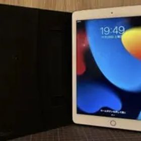 iPad Air 2（Wifi+Cellular 16GBバッテリ100%）_2