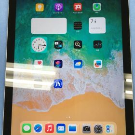 【動作確認・初期化済み】超美品 電池94％ Apple iPad 第6世代 Wi-Fi 128GB スペースグレイ