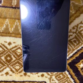 iplay 50 mini pro タブレット 画面に傷 側に凹みあり 本体のみ