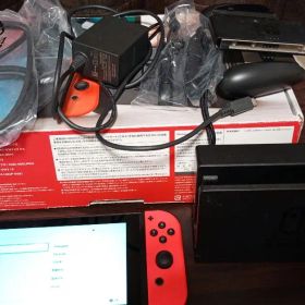 Nintendo Switch 本体 青/赤 Joy-Con付き