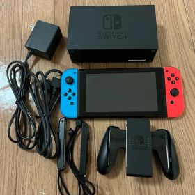 任天堂スイッチ本体 赤/青 ドック Joy-Con付き