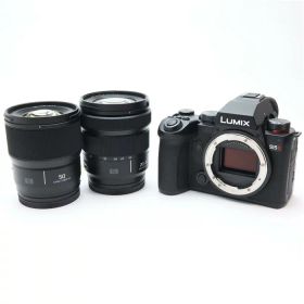 【中古】 《新同品》 Panasonic LUMIX S5II ダブルレンズキット DC-S5M2W ブラック [ デジタルカメラ ]