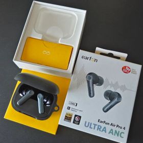 動作良好 EarFun Air Pro 4 ブラック ワイヤレスイヤホン