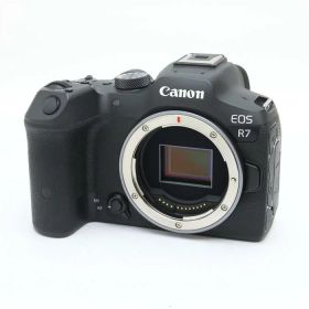 【中古】 《良品》 Canon EOS R7 ボディ [ デジタルカメラ ]