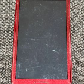 docomo らくらくホン らくらくスマートフォン3 F-06F レッド