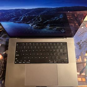 Apple MacBook Pro 16インチ 2021年 32GB 1TB