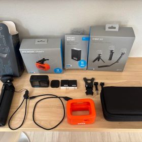 GoPro HERO11 Black 本体純正アクセサリー多数（動作確認済）