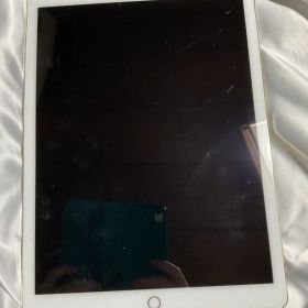 iPad Pro 第二世代12.9インチ 64￼G