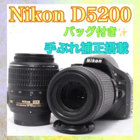 ❤️手ぶれ補正❤️Nikon D5200 Wレンズ❤️バリアングル液晶❤️一眼レフカメラ