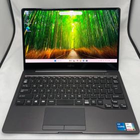 LIFEBOOK CH90/E3 i5-1135G7 8GB 512GB