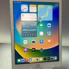 iPad 5世代128G silver wifi+sim充電口問題あり