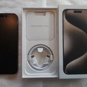 Apple iPhone 15 Pro Max 1TB ナチュラルチタニウム