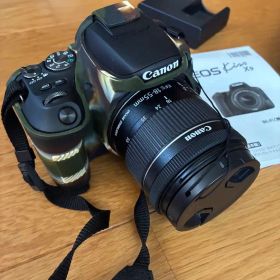 Canon EOS Kiss X9 デジタル一眼レフ カメラ シリコンカバー付き