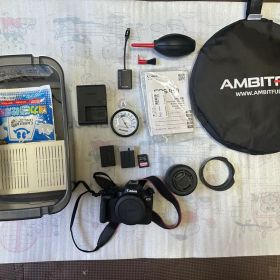 Canon EOS R50 ミラーレスカメラ 本体と付属品