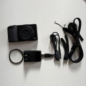 【付属品＋ストラップ】RICOH リコー GR Ⅲx 箱無し シャッター1381